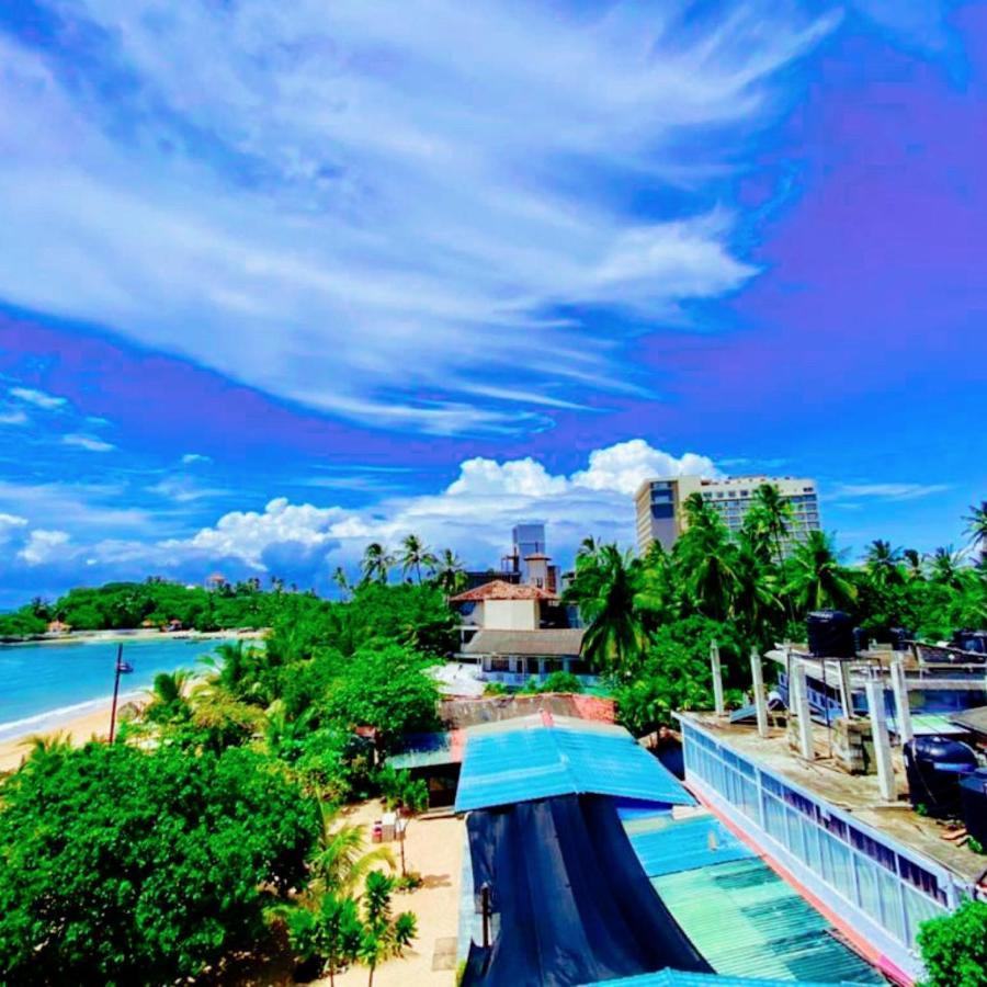 Toddy Unawatuna Hotel Exterior photo
